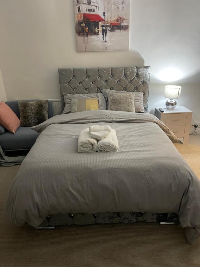Alder En-Suites Self-Catering With Private Shower 1 Σαουθάμπτον Εξωτερικό φωτογραφία